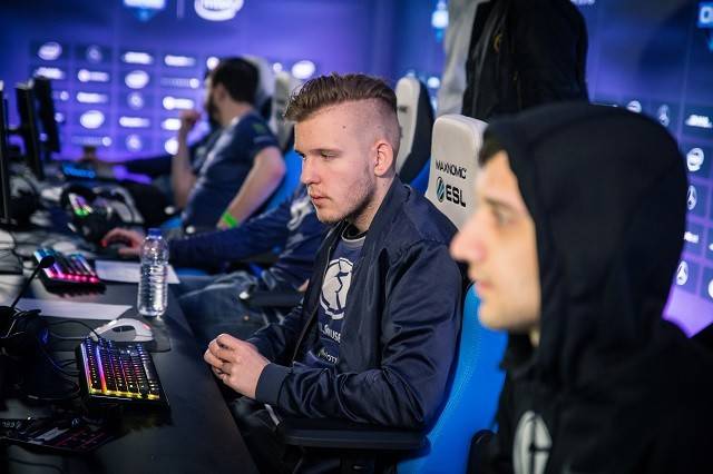 FURIA Esports 是 BLAST Rivals Fall 2025 冠军