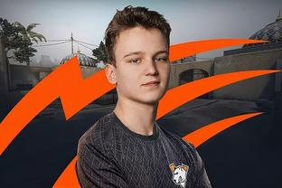 英雄联盟LPL夏季赛：FPX慢热憾负，粉丝们直称吐血