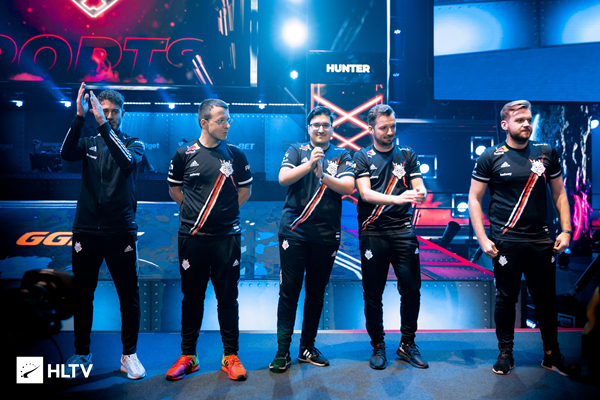 Yagao英文流：经过了春天和MSI，我们队员之间更清楚地认识了彼此